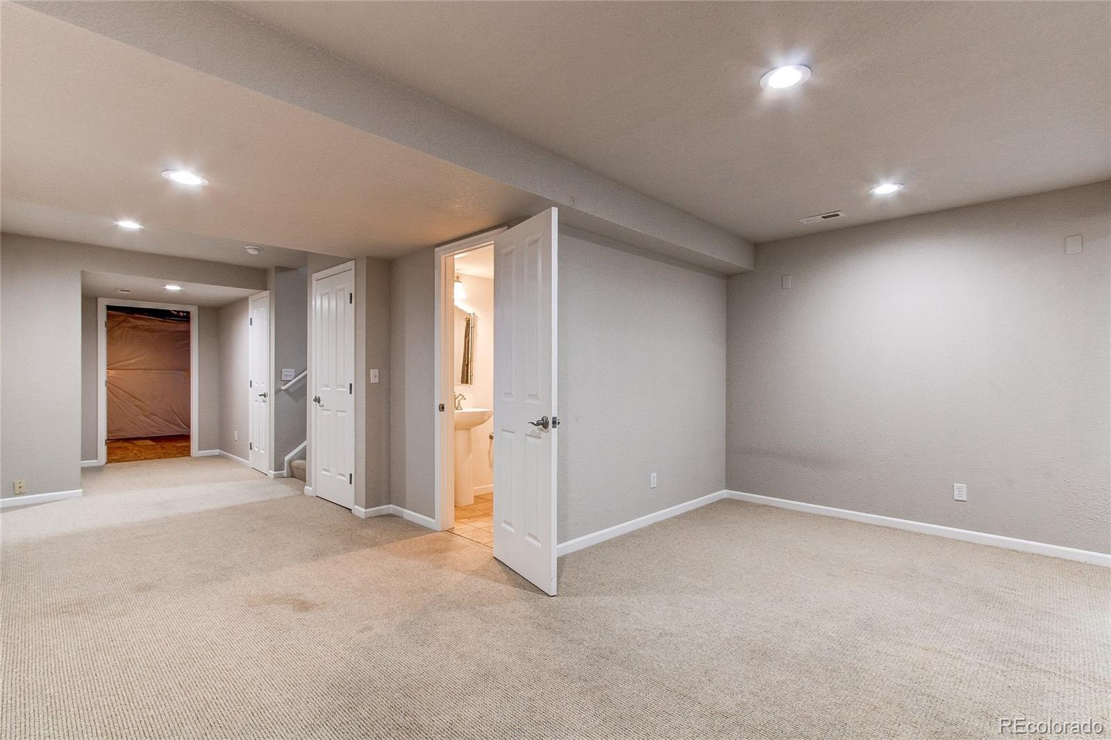 MLS Image #12 for 13241  heart lake way,broomfield, Colorado