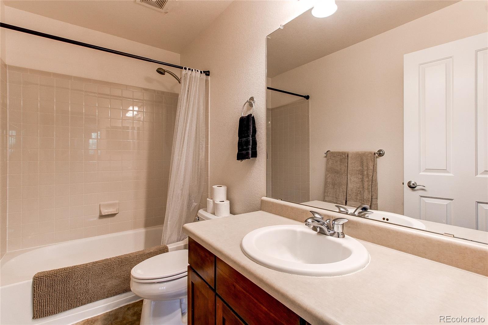 MLS Image #18 for 13241  heart lake way,broomfield, Colorado