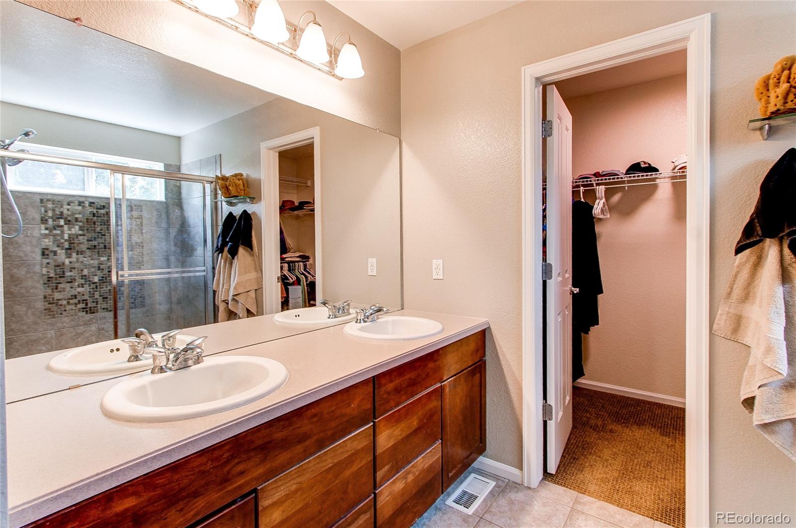 MLS Image #22 for 13241  heart lake way,broomfield, Colorado