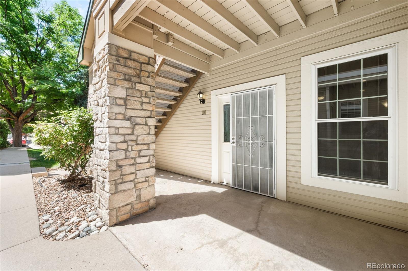 MLS Image #17 for 4064 s carson street,aurora, Colorado