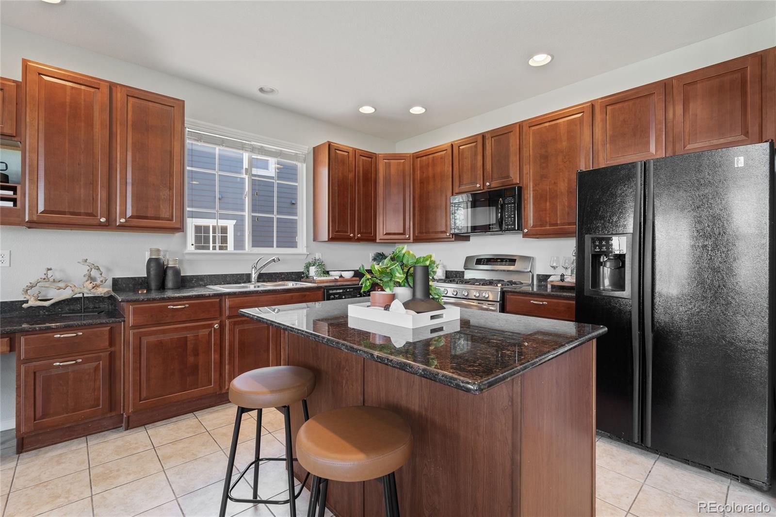 MLS Image #10 for 1461 s grand baker street,aurora, Colorado
