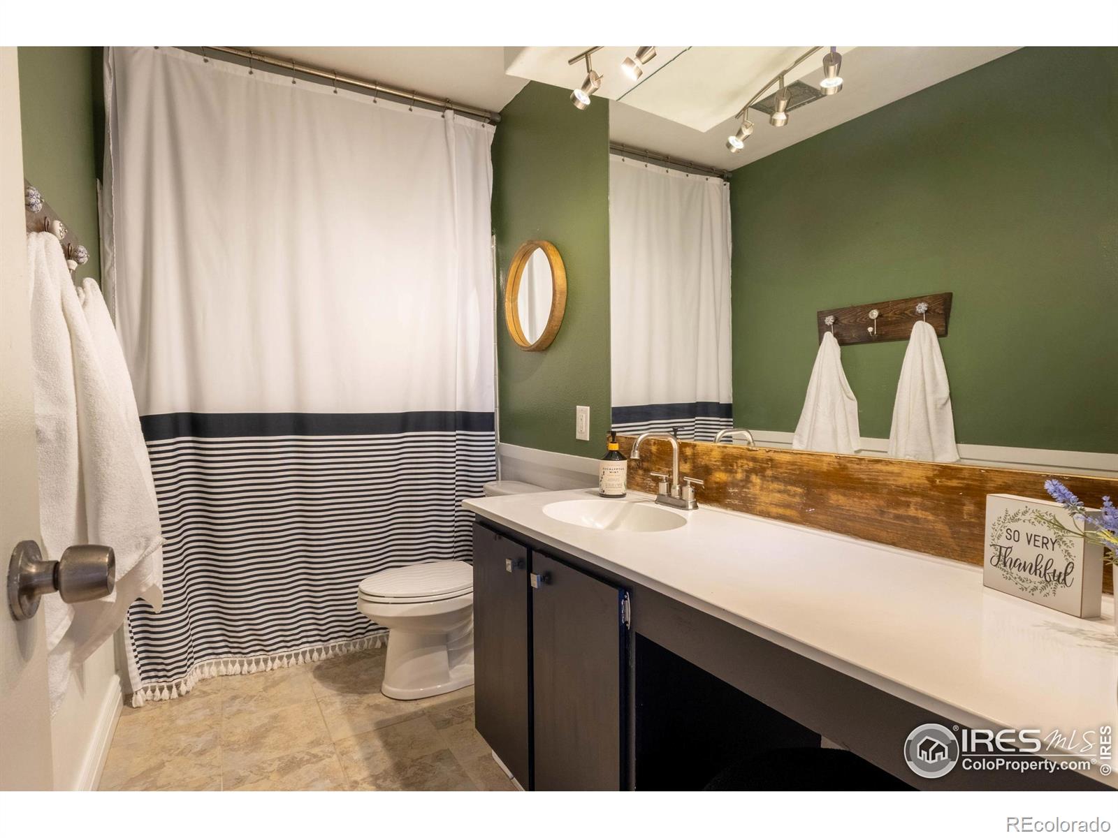 MLS Image #10 for 12114  melody drive,denver, Colorado