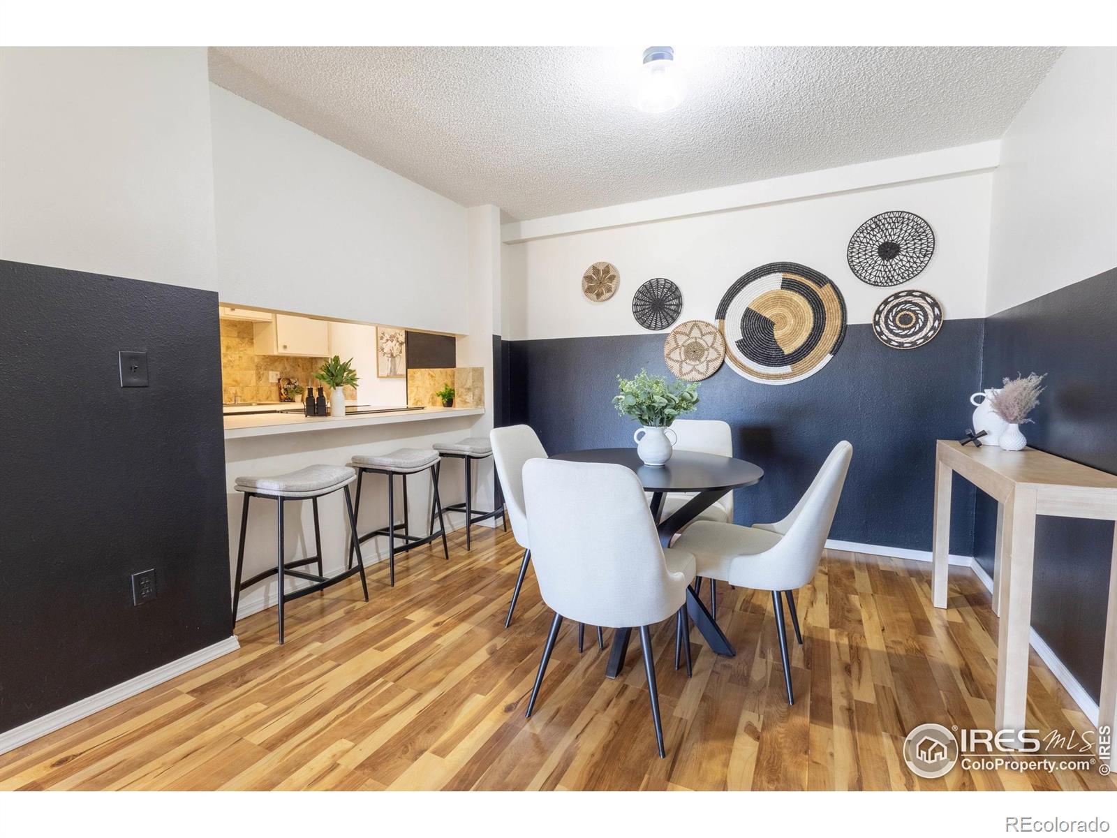 MLS Image #3 for 12114  melody drive,denver, Colorado
