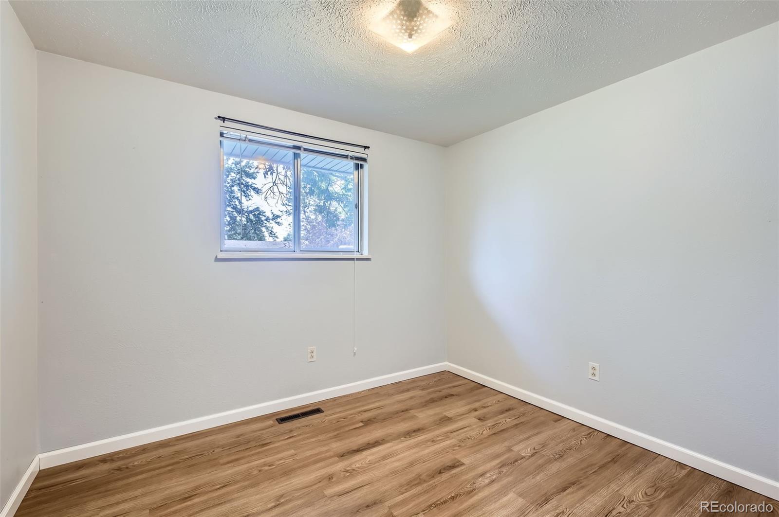 MLS Image #7 for 1014  20th street,loveland, Colorado