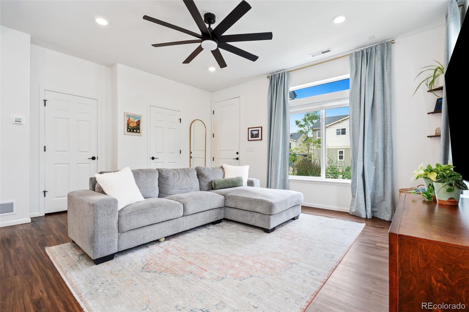 MLS Image #4 for 10254  worchester street,commerce city, Colorado
