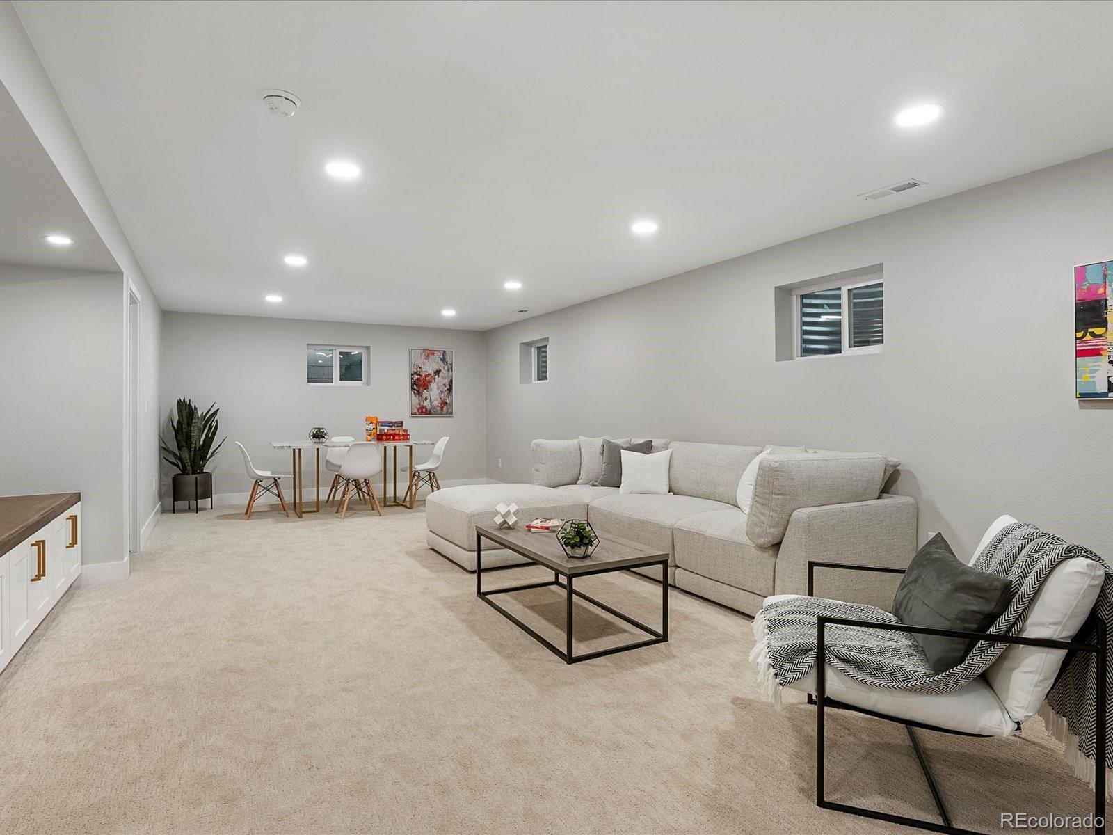 MLS Image #28 for 3551 s grape street,denver, Colorado