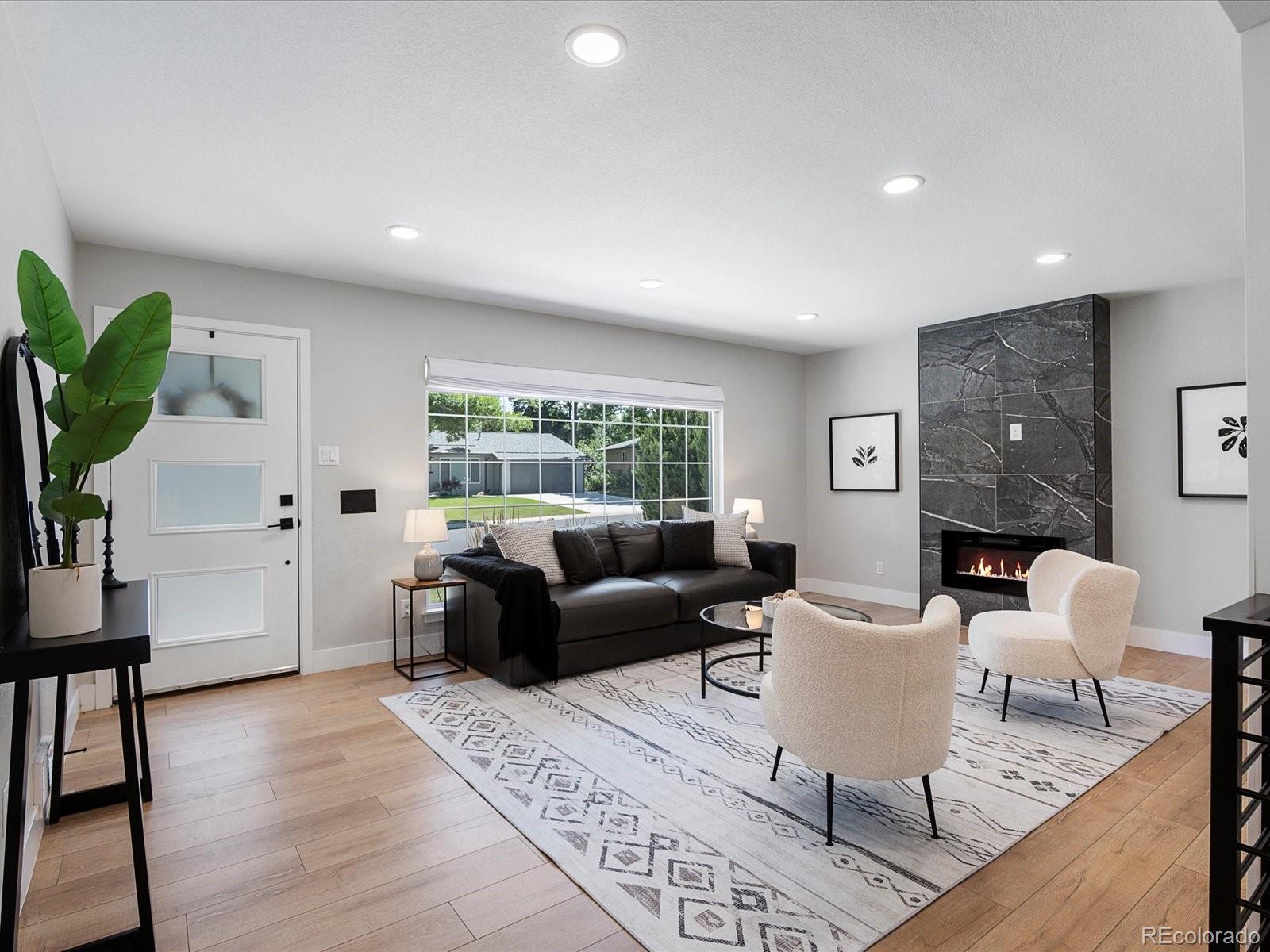MLS Image #5 for 3551 s grape street,denver, Colorado