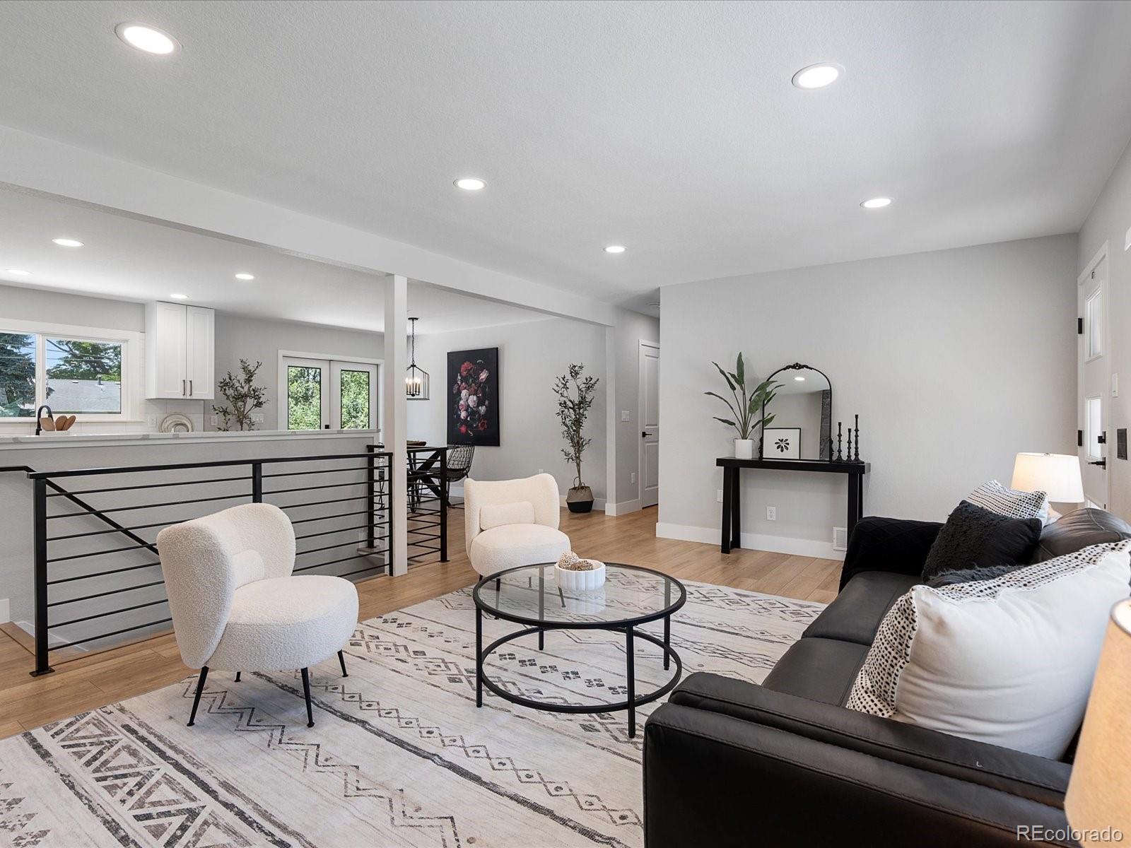MLS Image #8 for 3551 s grape street,denver, Colorado