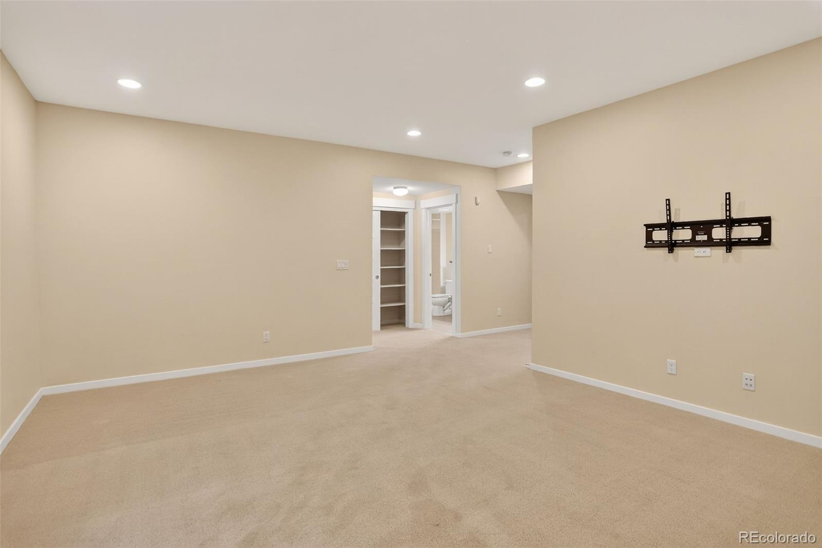 MLS Image #36 for 7939  stoll place,denver, Colorado