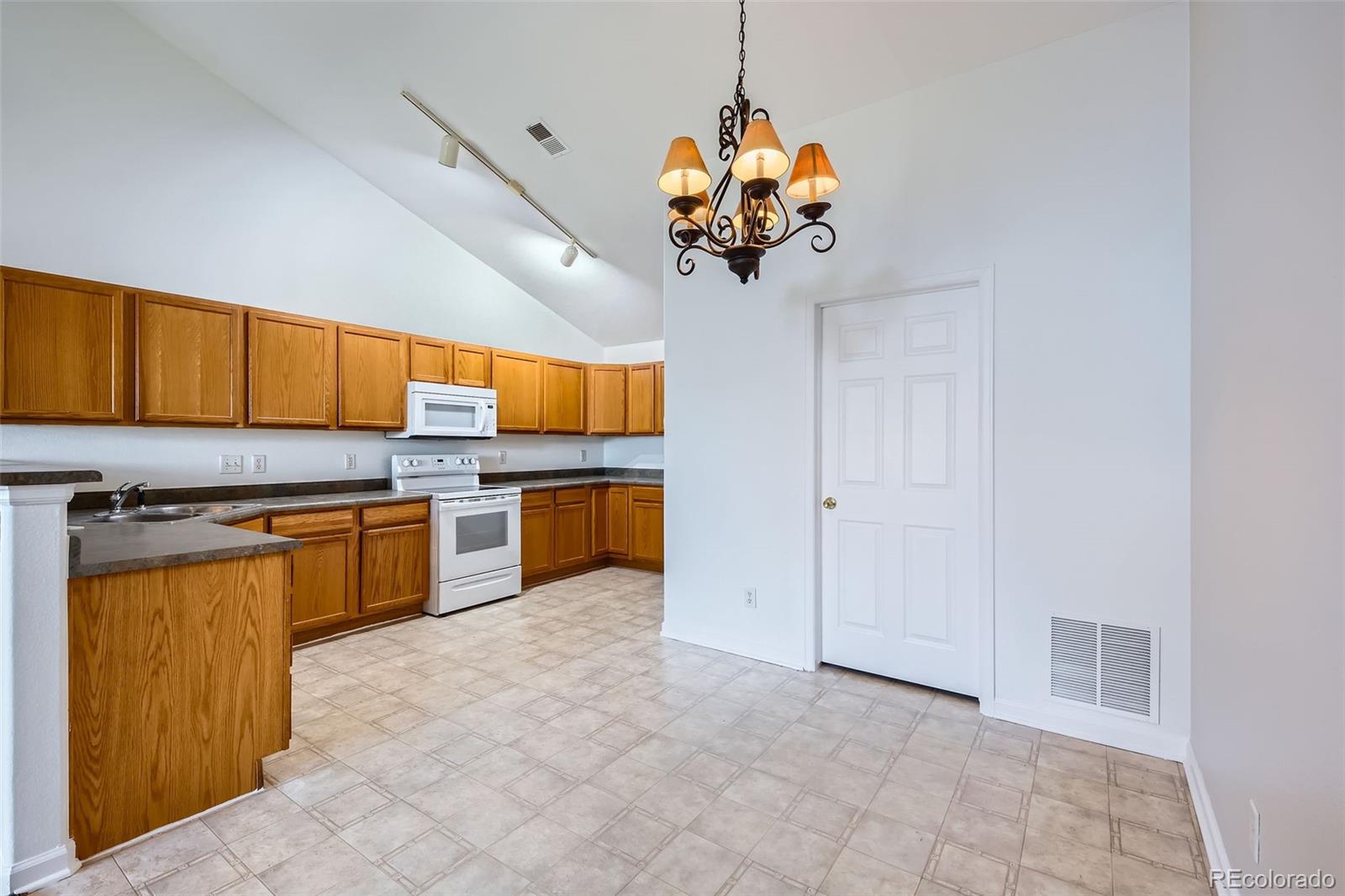 MLS Image #11 for 5151  29th street,greeley, Colorado