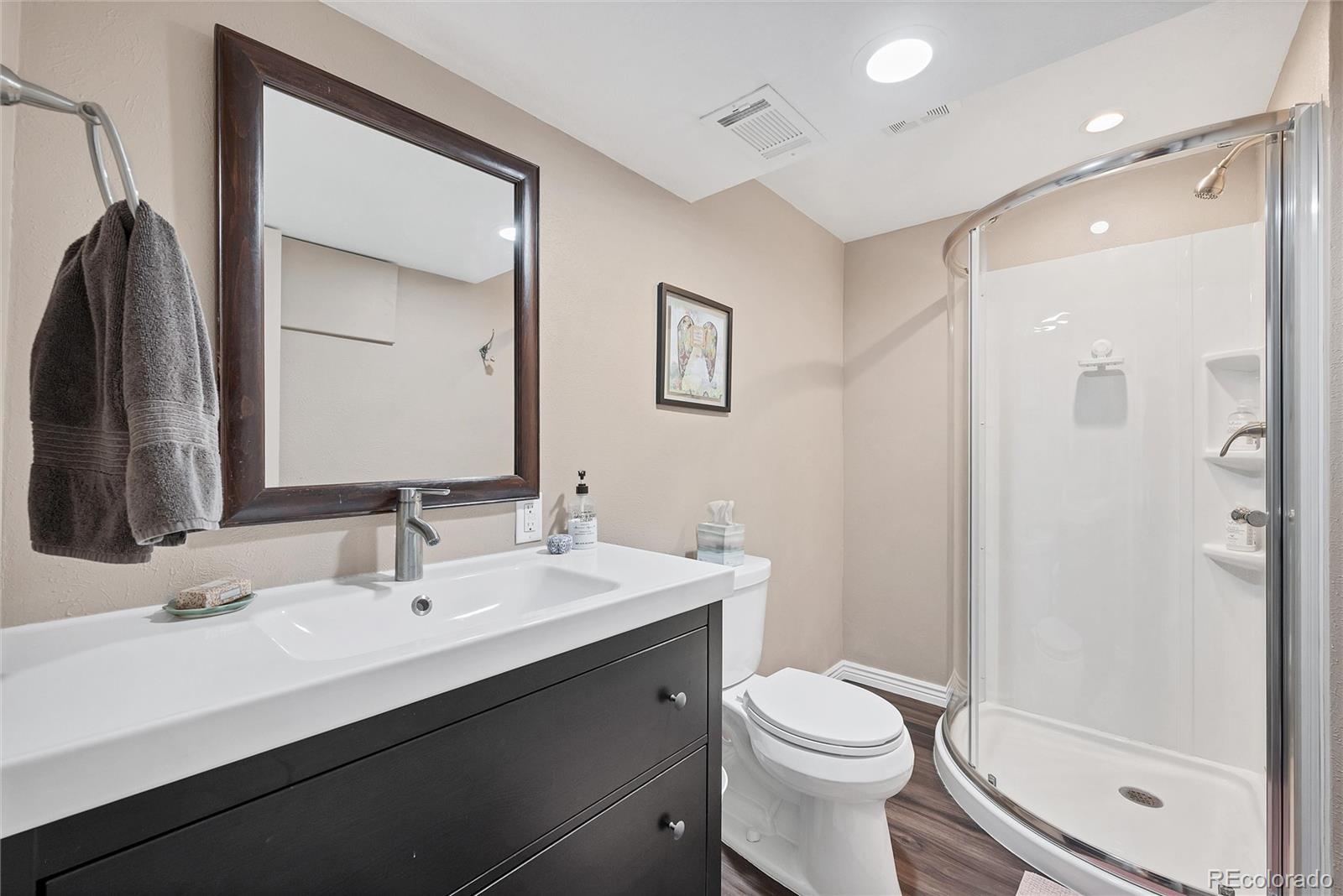 MLS Image #18 for 3196 s newport street,denver, Colorado