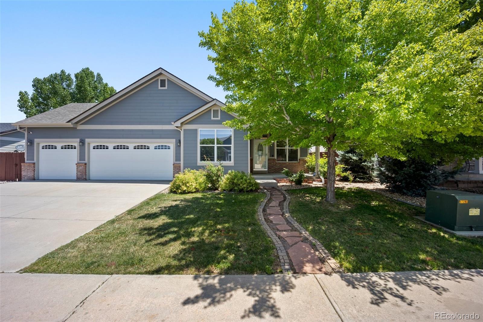 MLS Image #3 for 1884  asoka street,strasburg, Colorado