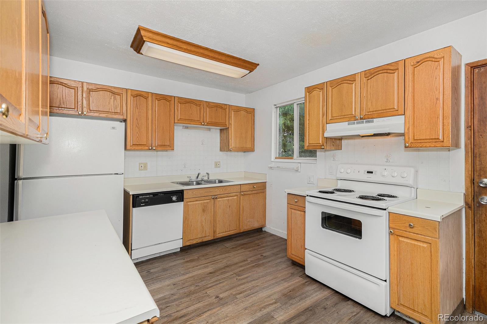 MLS Image #2 for 4678 s lewiston way,aurora, Colorado