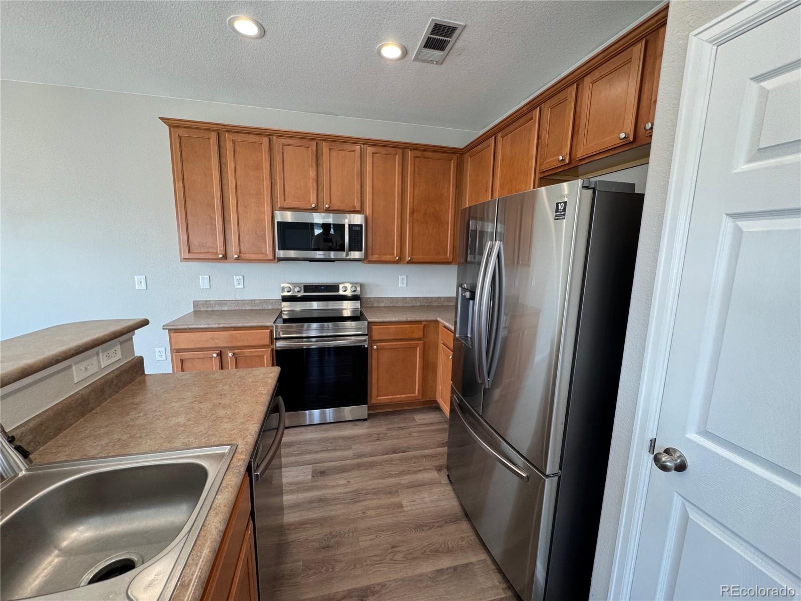 MLS Image #8 for 13013  grant circle,thornton, Colorado