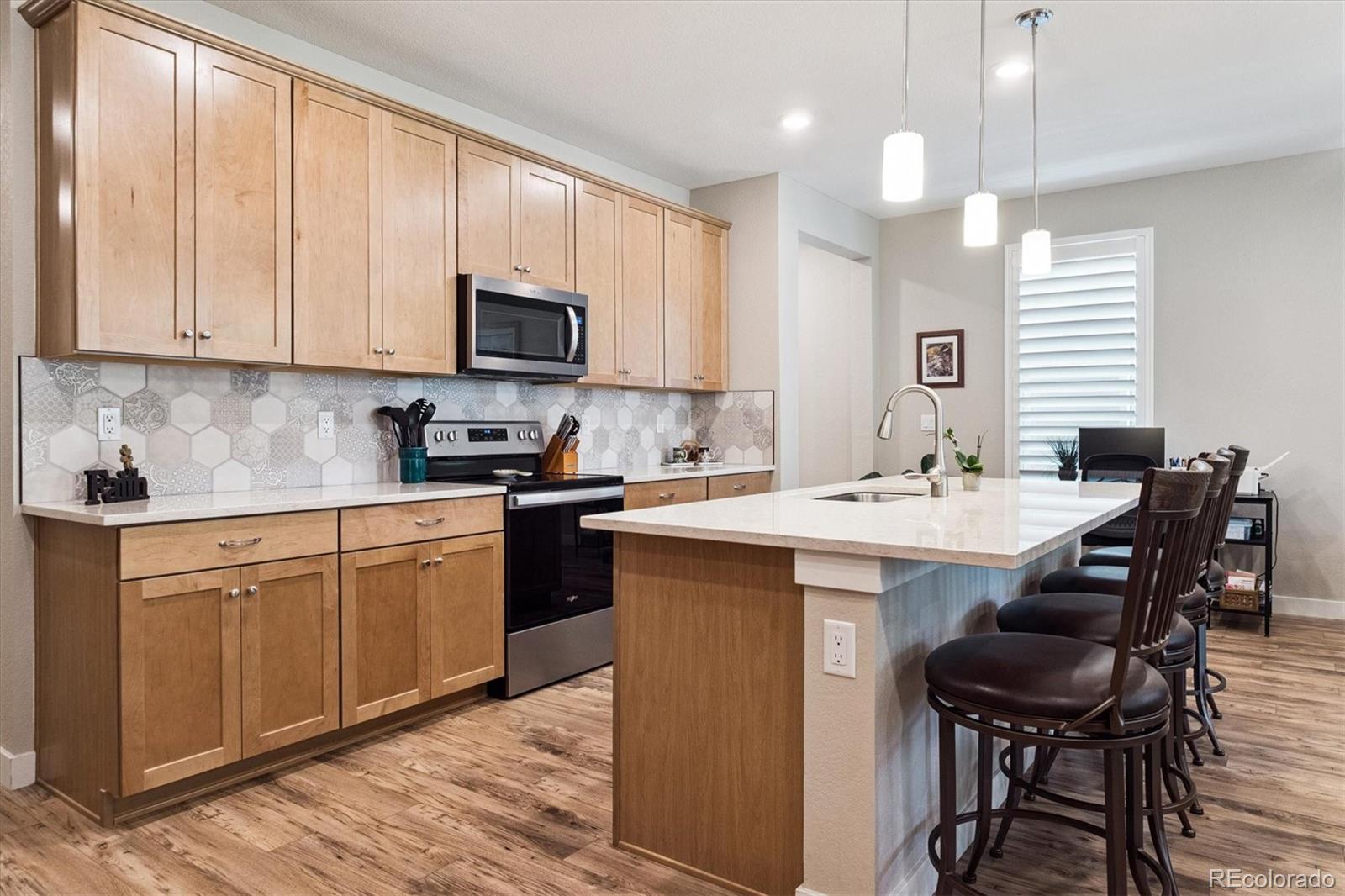 MLS Image #4 for 1976  canyonpoint lane,castle pines, Colorado
