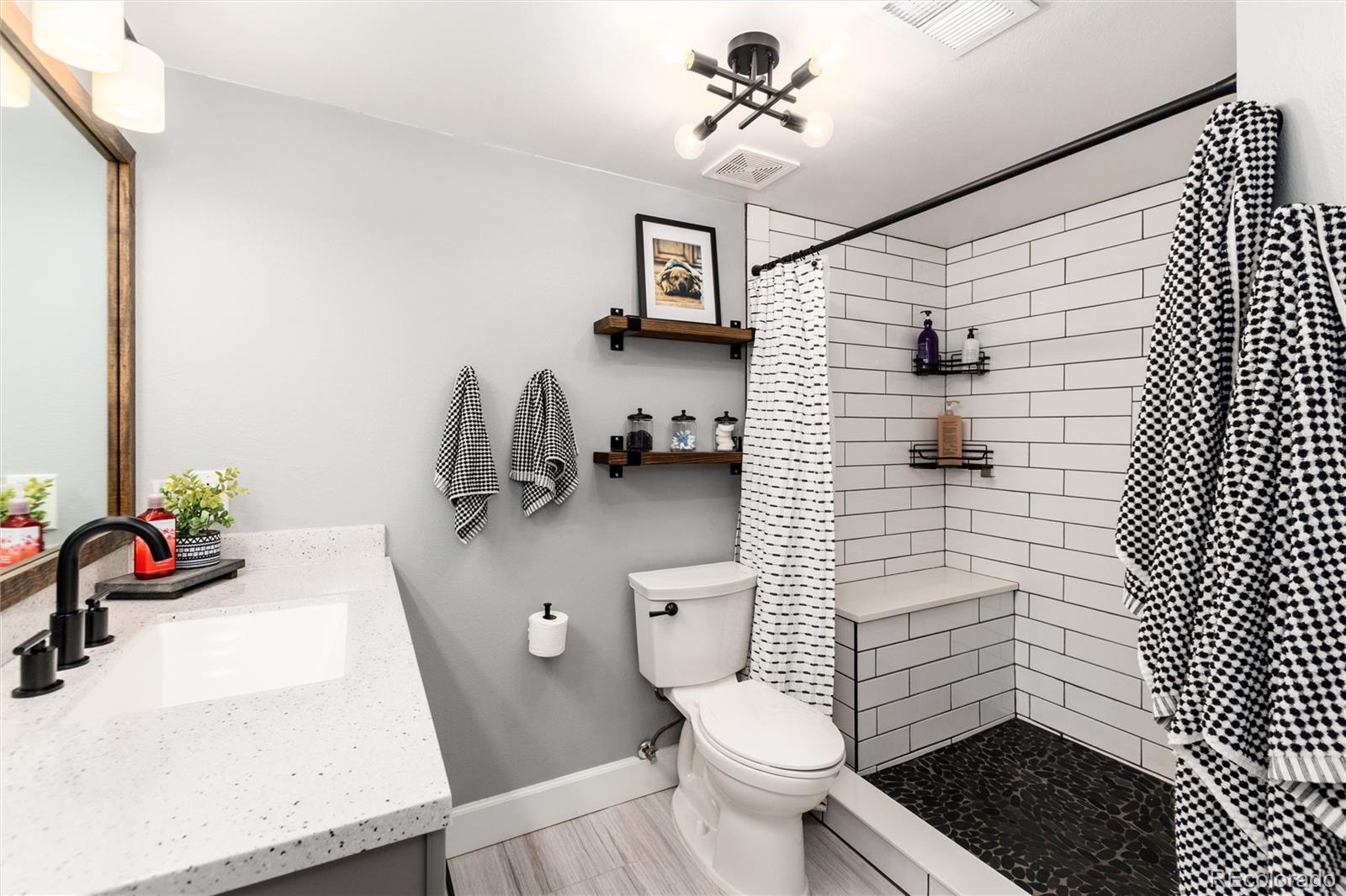 MLS Image #7 for 8311 s upham way 1-207,littleton, Colorado