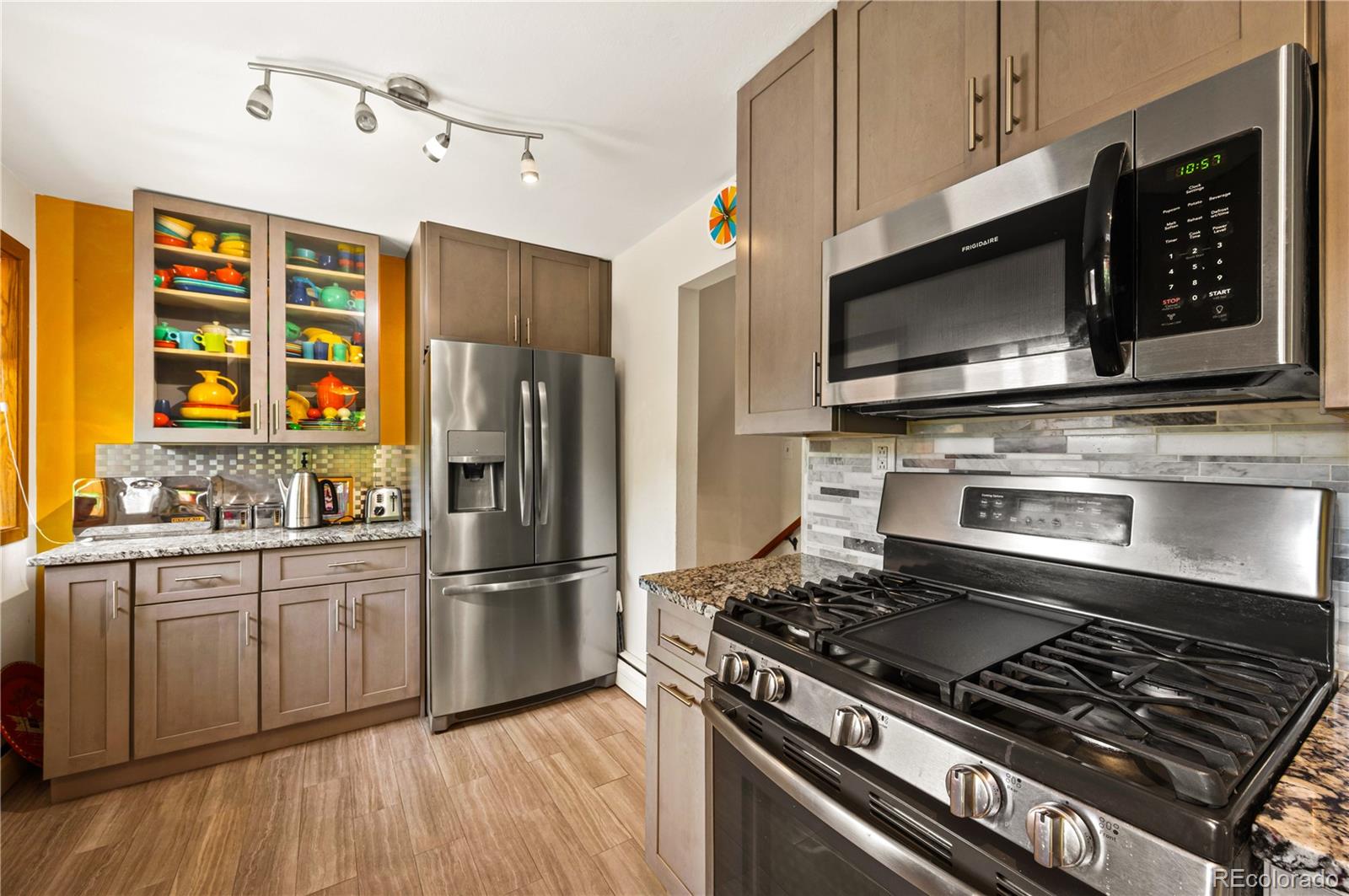 MLS Image #4 for 903 n 31st street,colorado springs, Colorado
