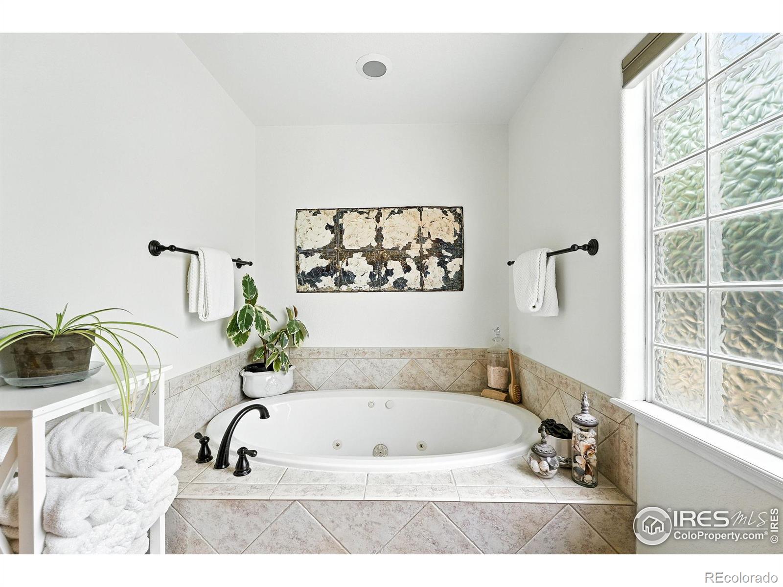 MLS Image #16 for 466  cove drive,loveland, Colorado