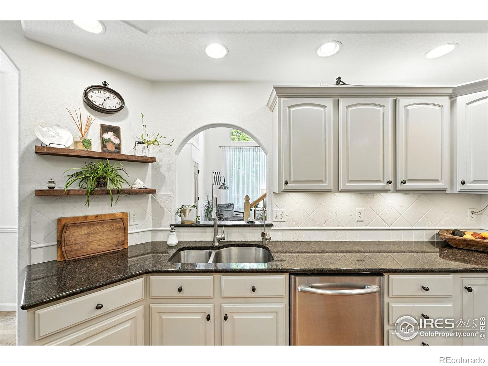 MLS Image #9 for 466  cove drive,loveland, Colorado