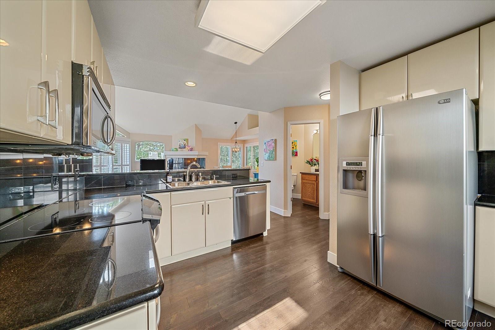 MLS Image #14 for 9346 w coal mine avenue,littleton, Colorado