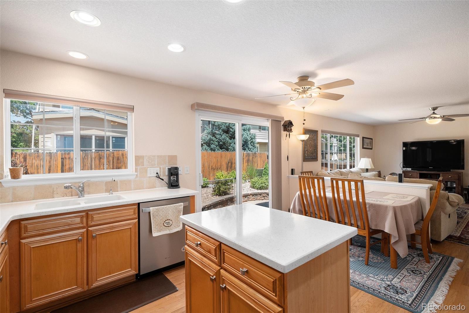 MLS Image #8 for 16173 e hinsdale avenue,aurora, Colorado