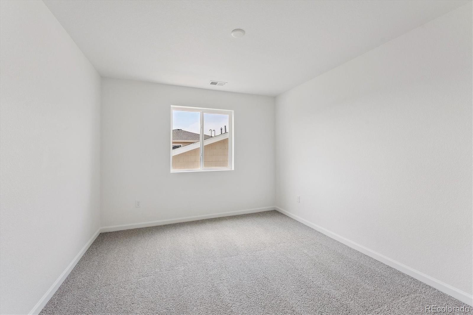 MLS Image #16 for 4615  sugar beet street,johnstown, Colorado