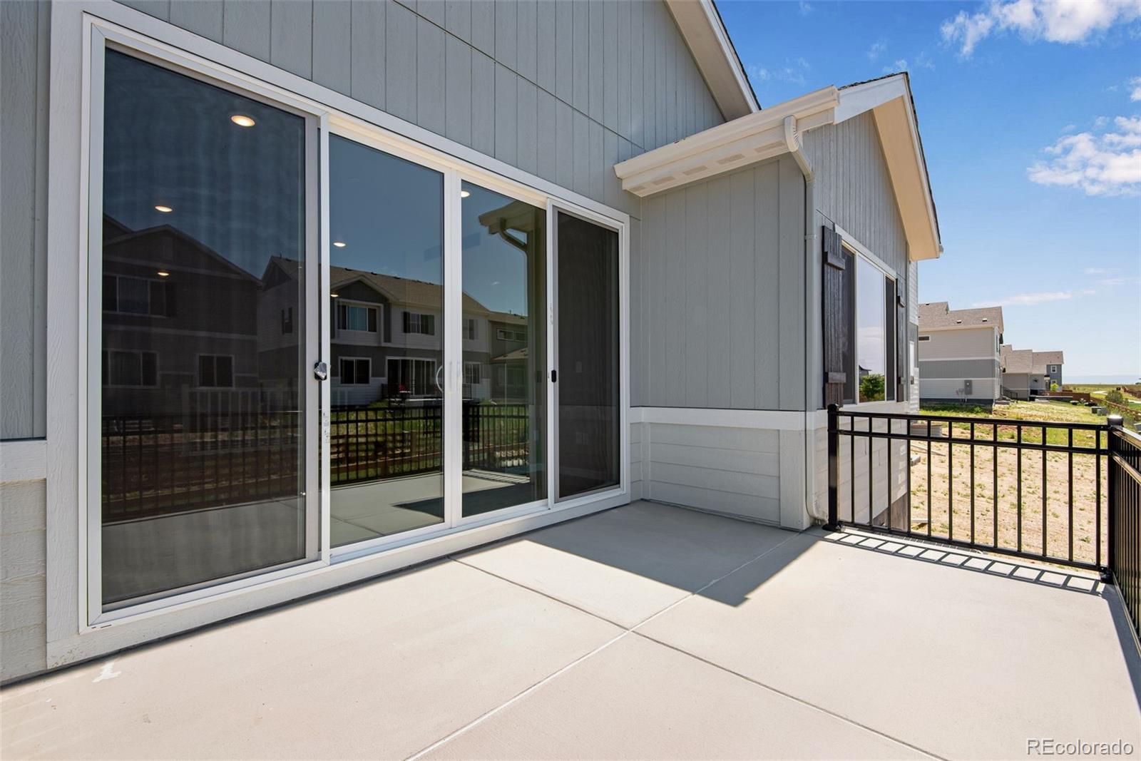 MLS Image #9 for 10033  worchester street,commerce city, Colorado