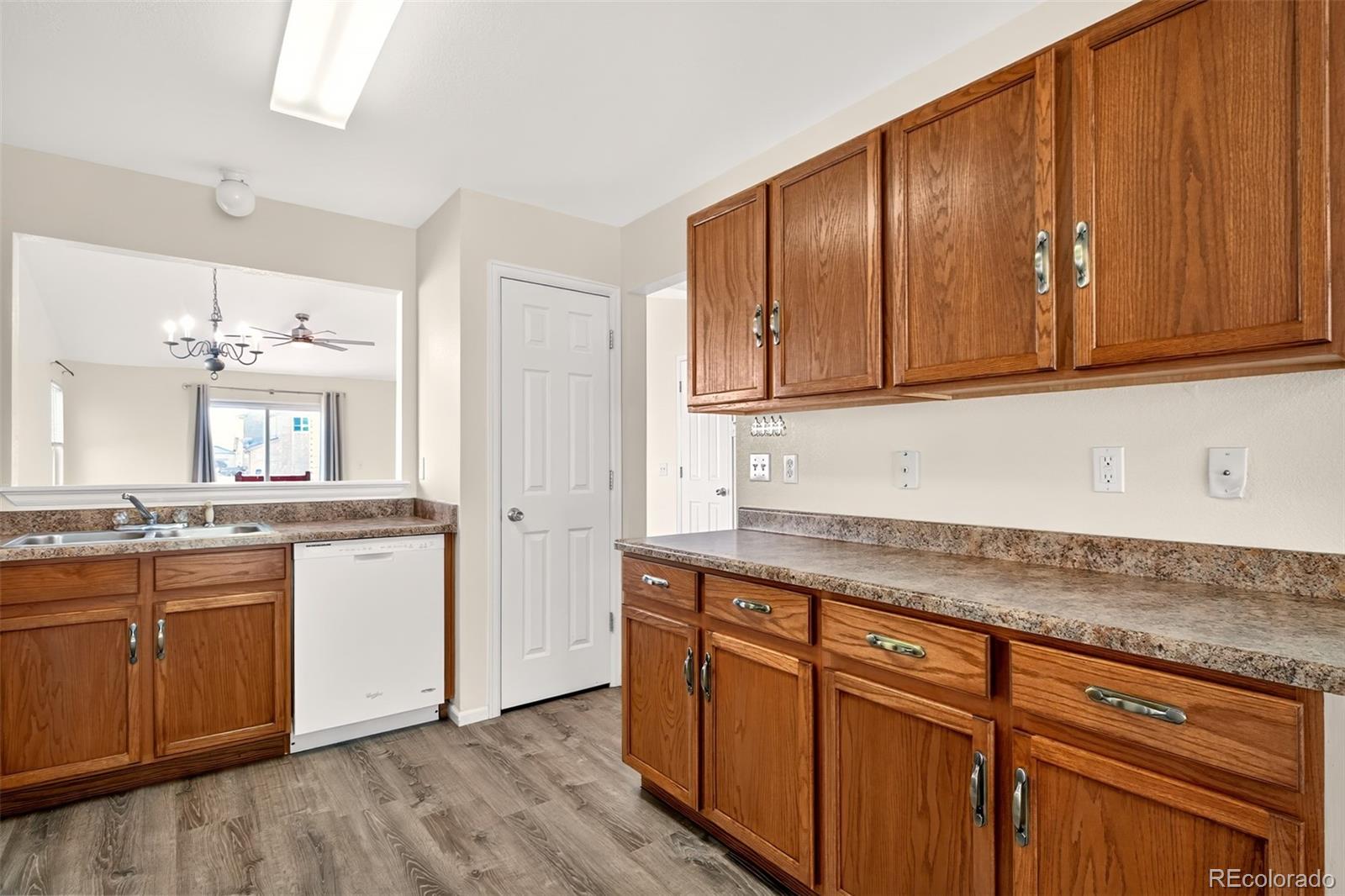 MLS Image #5 for 7307  glenburn drive,fountain, Colorado