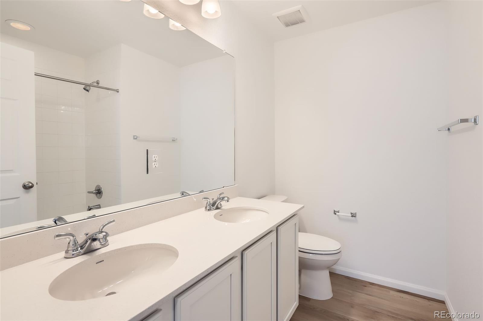 MLS Image #21 for 4591  sugar beet street,johnstown, Colorado