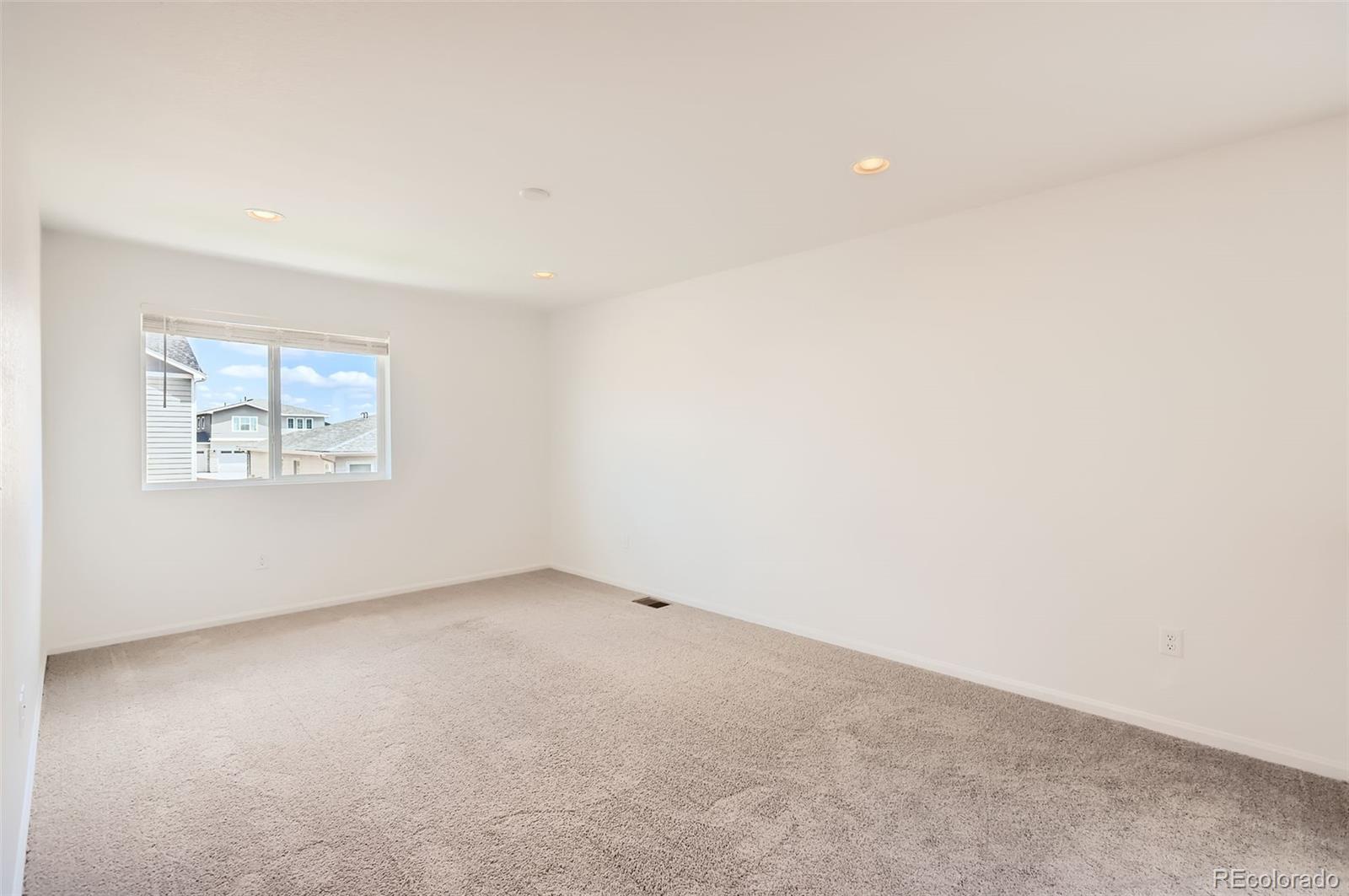 MLS Image #22 for 4591  sugar beet street,johnstown, Colorado