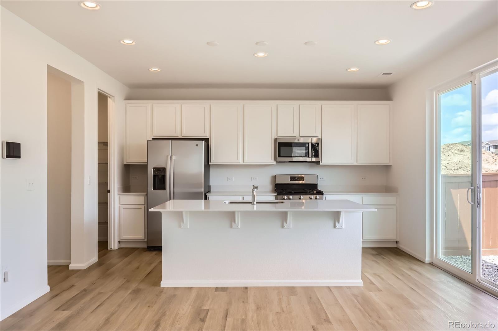 MLS Image #7 for 4591  sugar beet street,johnstown, Colorado