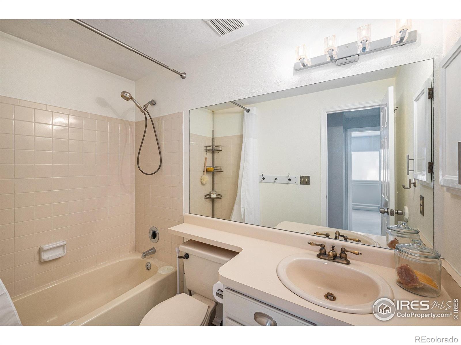 MLS Image #11 for 6019 s pierson court,littleton, Colorado