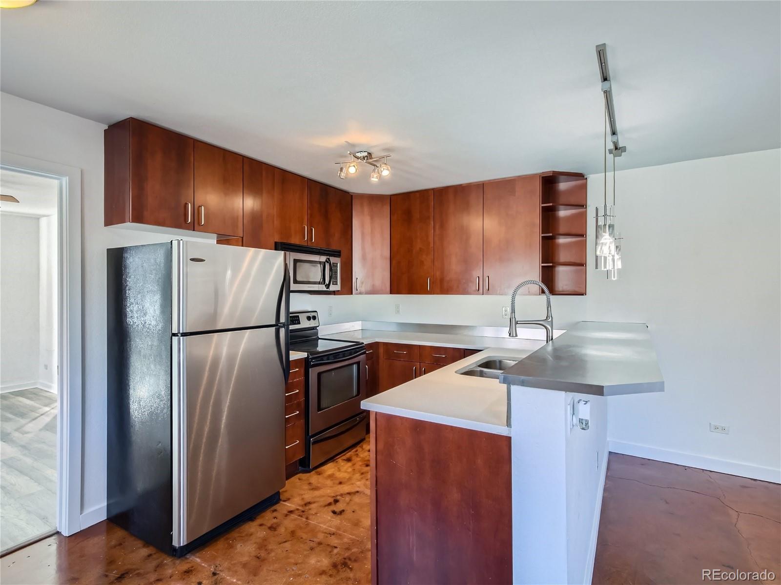 MLS Image #4 for 500 e 11th avenue,denver, Colorado