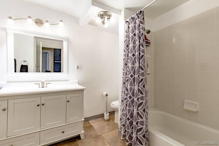 MLS Image #6 for 5401 e warren avenue,denver, Colorado