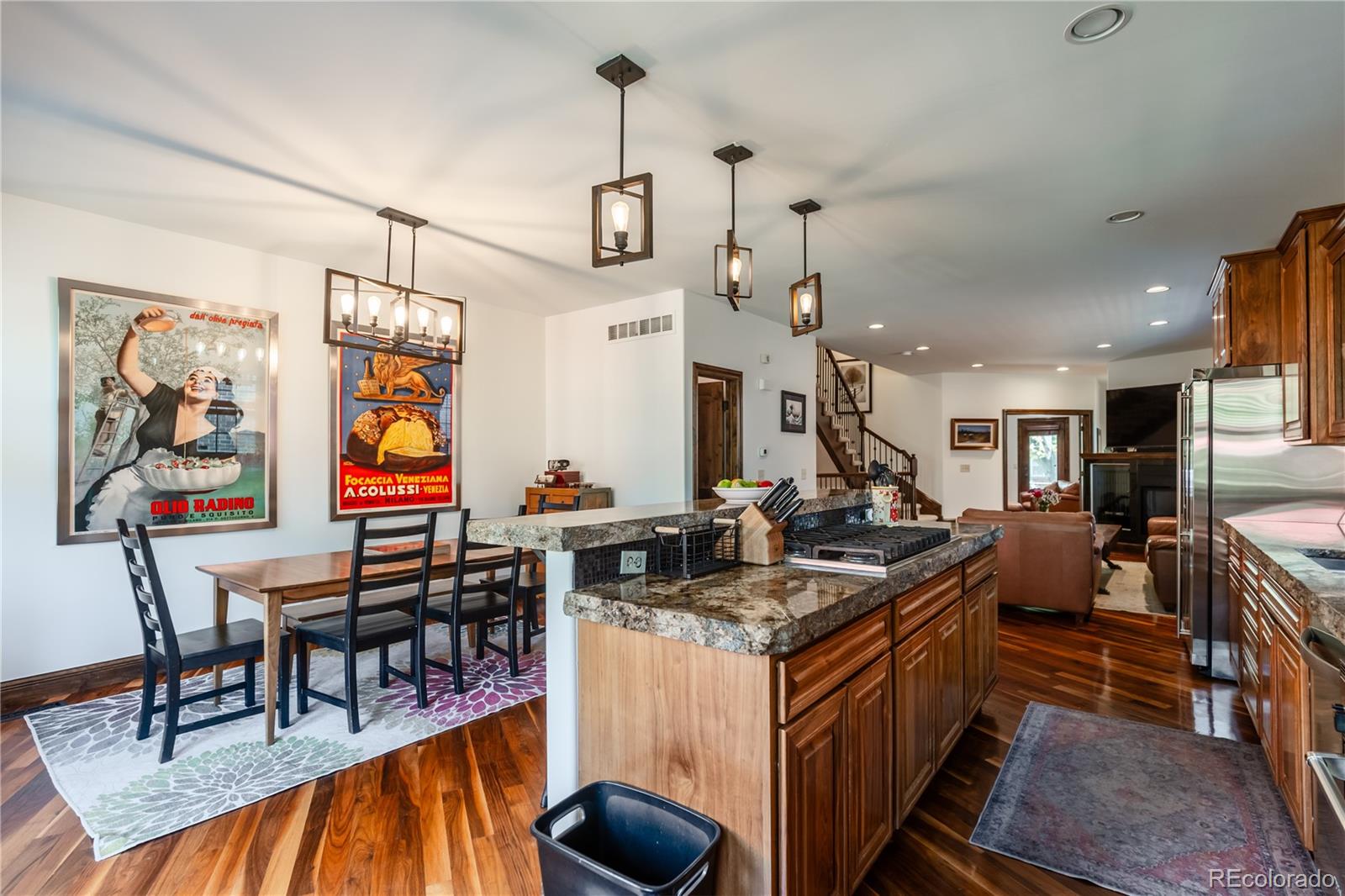 MLS Image #12 for 690 s emerson street,denver, Colorado