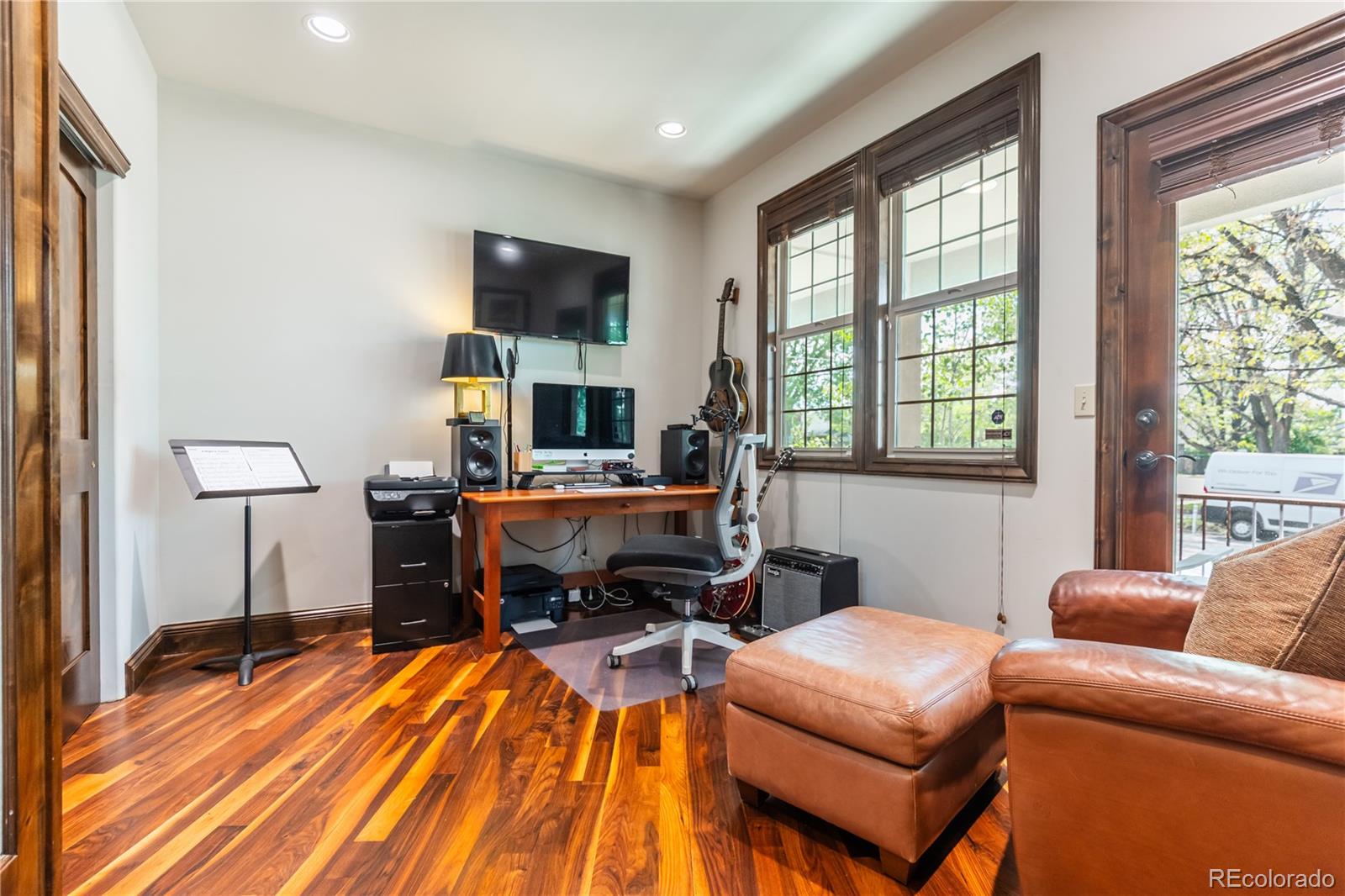 MLS Image #4 for 690 s emerson street,denver, Colorado