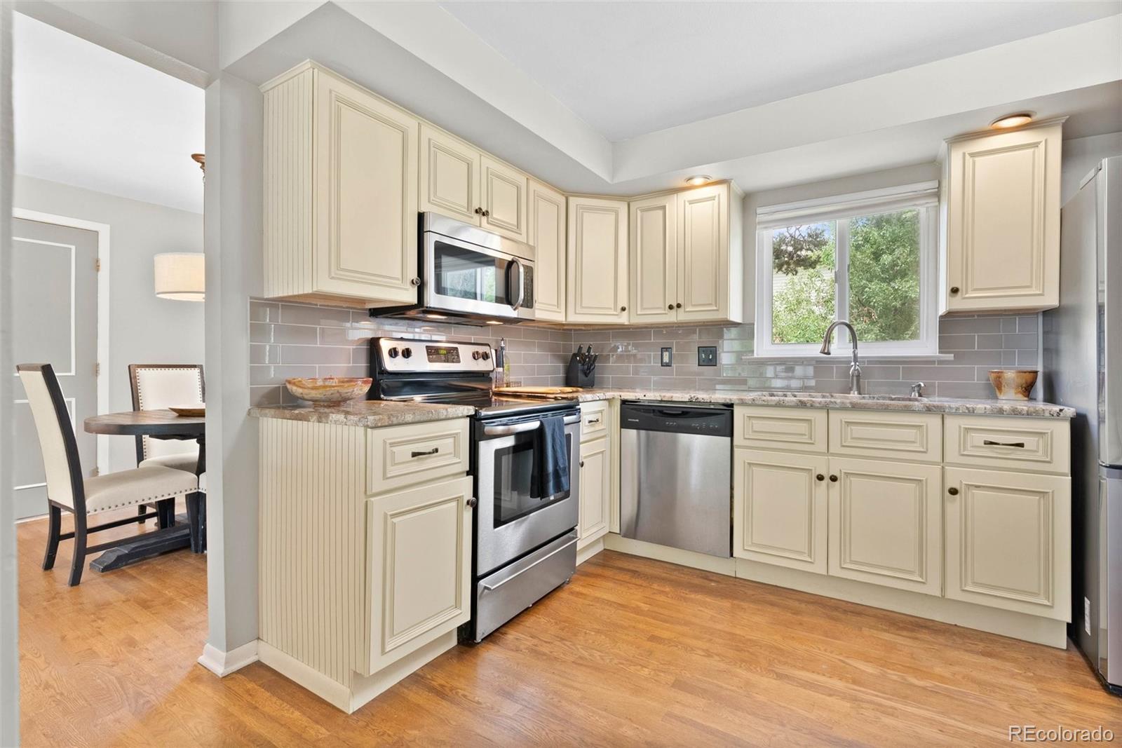 MLS Image #2 for 7306 s dexter street,centennial, Colorado