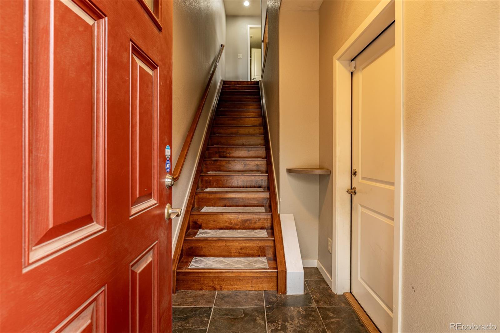 MLS Image #4 for 5776  canyon reserve heights,colorado springs, Colorado