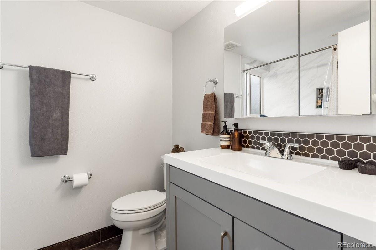MLS Image #20 for 10833 w 61st avenue,arvada, Colorado