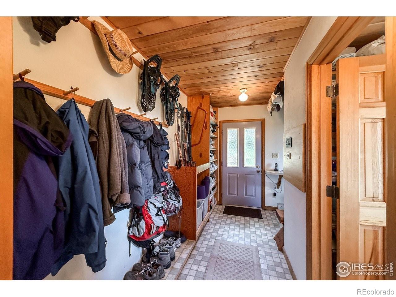 MLS Image #38 for 18673  highway 7 ,lyons, Colorado