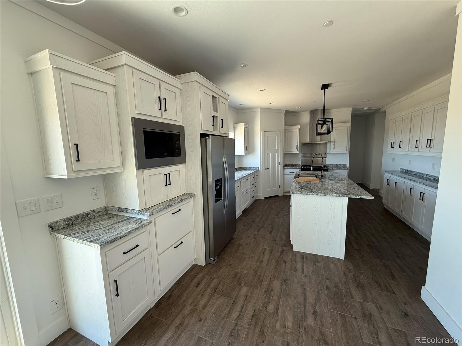 MLS Image #18 for 59440 e 56th avenue,strasburg, Colorado