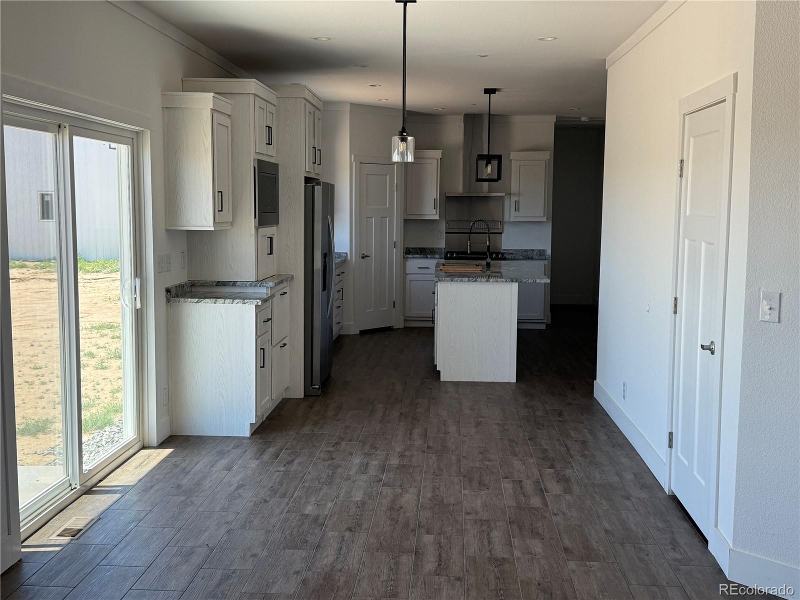 MLS Image #19 for 59440 e 56th avenue,strasburg, Colorado
