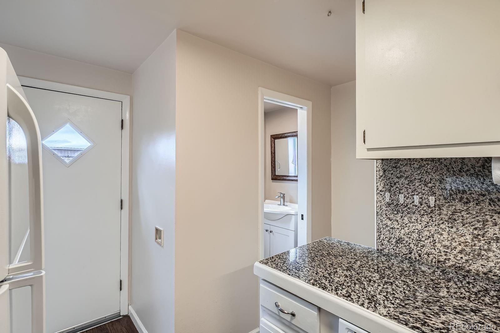 MLS Image #12 for 6325 w mississippi place,lakewood, Colorado
