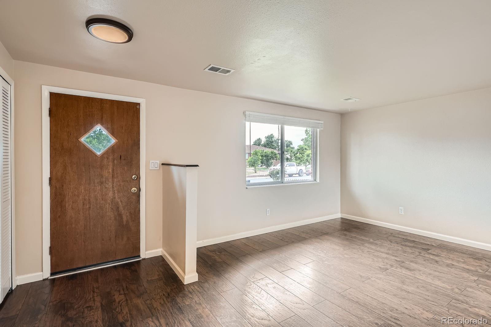 MLS Image #4 for 6325 w mississippi place,lakewood, Colorado