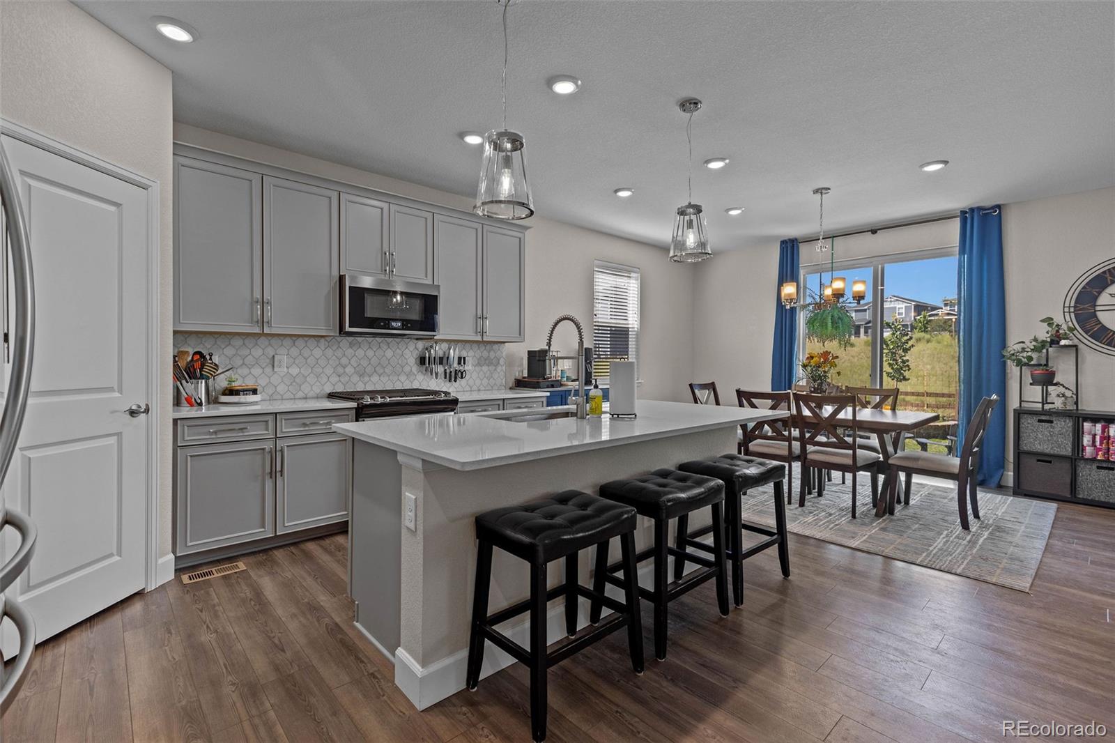 MLS Image #4 for 379  silver rock trail,castle rock, Colorado