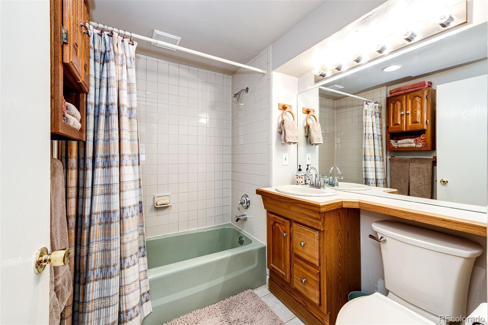 MLS Image #29 for 2233 s beech court,lakewood, Colorado