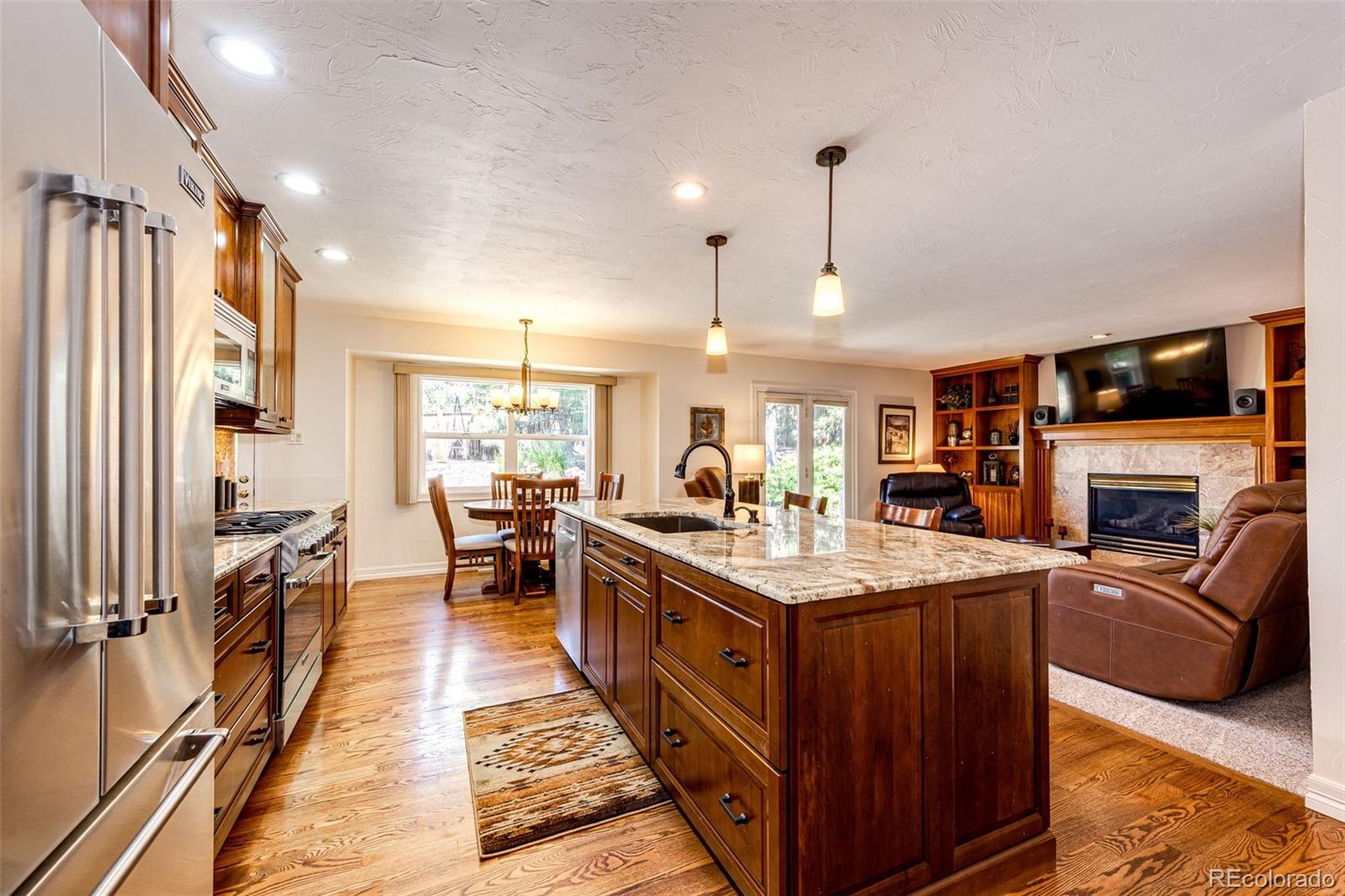 MLS Image #3 for 2233 s beech court,lakewood, Colorado