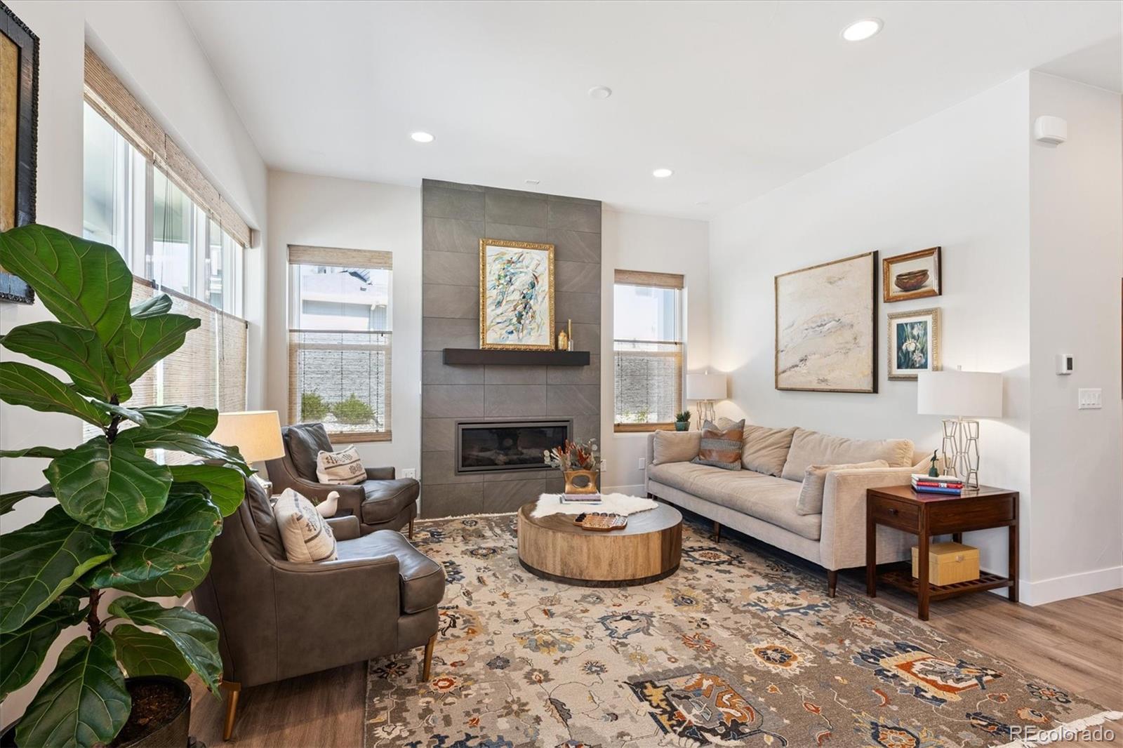 MLS Image #13 for 888 s valentia street,denver, Colorado