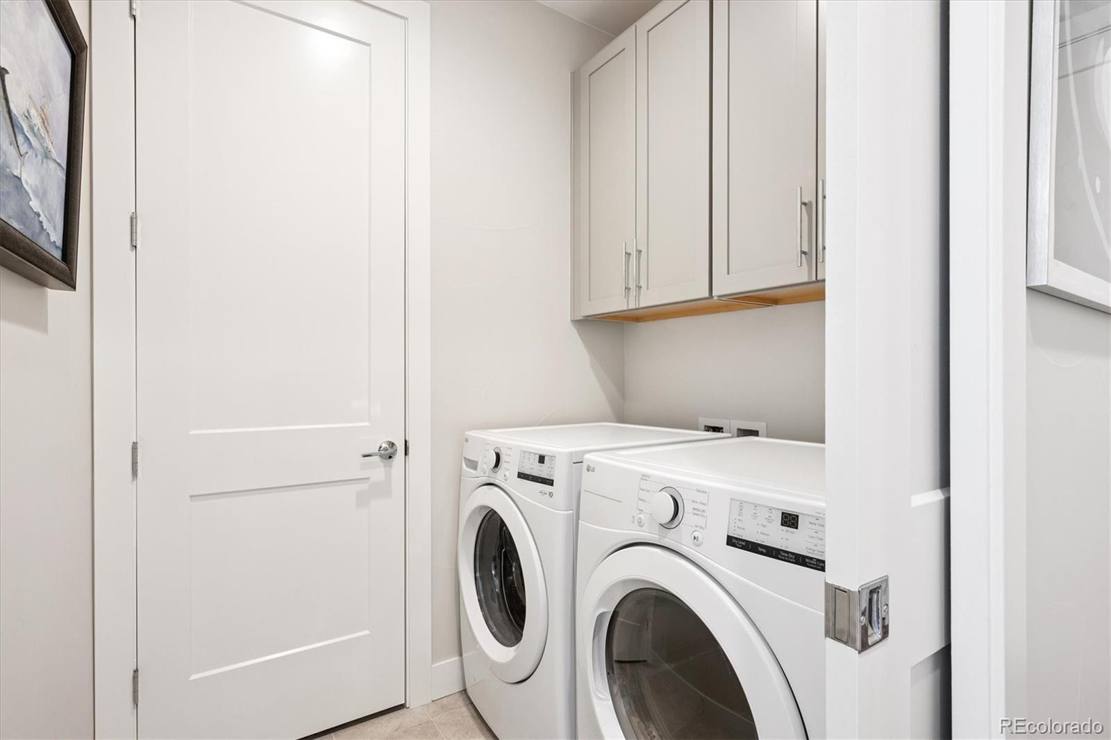 MLS Image #20 for 888 s valentia street,denver, Colorado