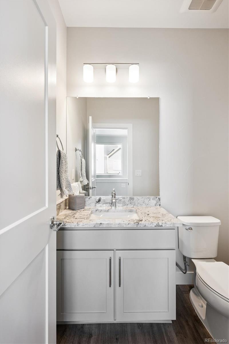 MLS Image #27 for 888 s valentia street,denver, Colorado